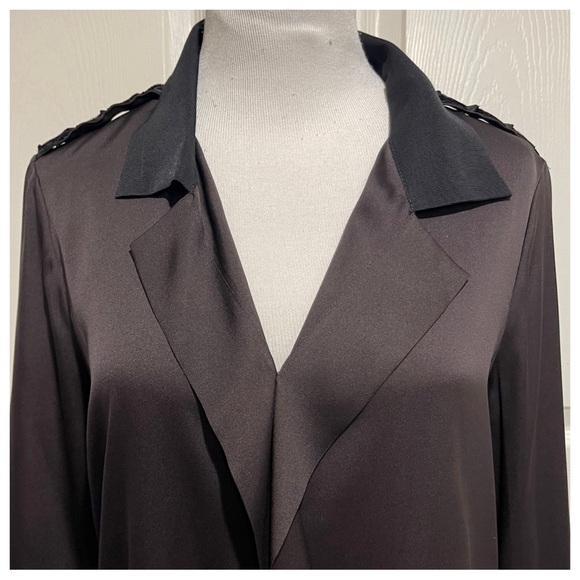 NWT! Elie Tahari silk blouse - Picture 3 of 6